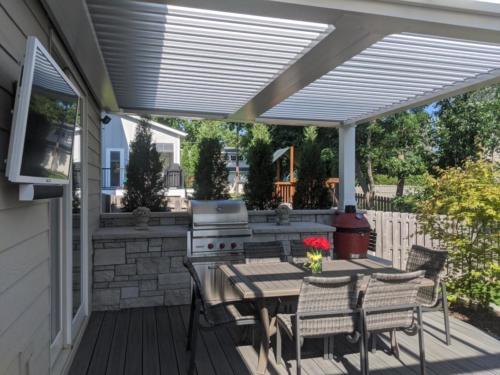 Outdoor Kitchens